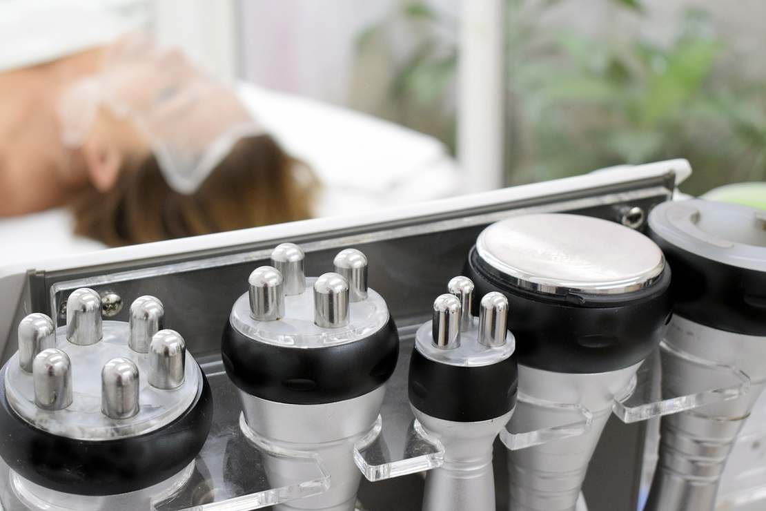 Urządzenia kosmetyczne, sprzęt kosmetyczny