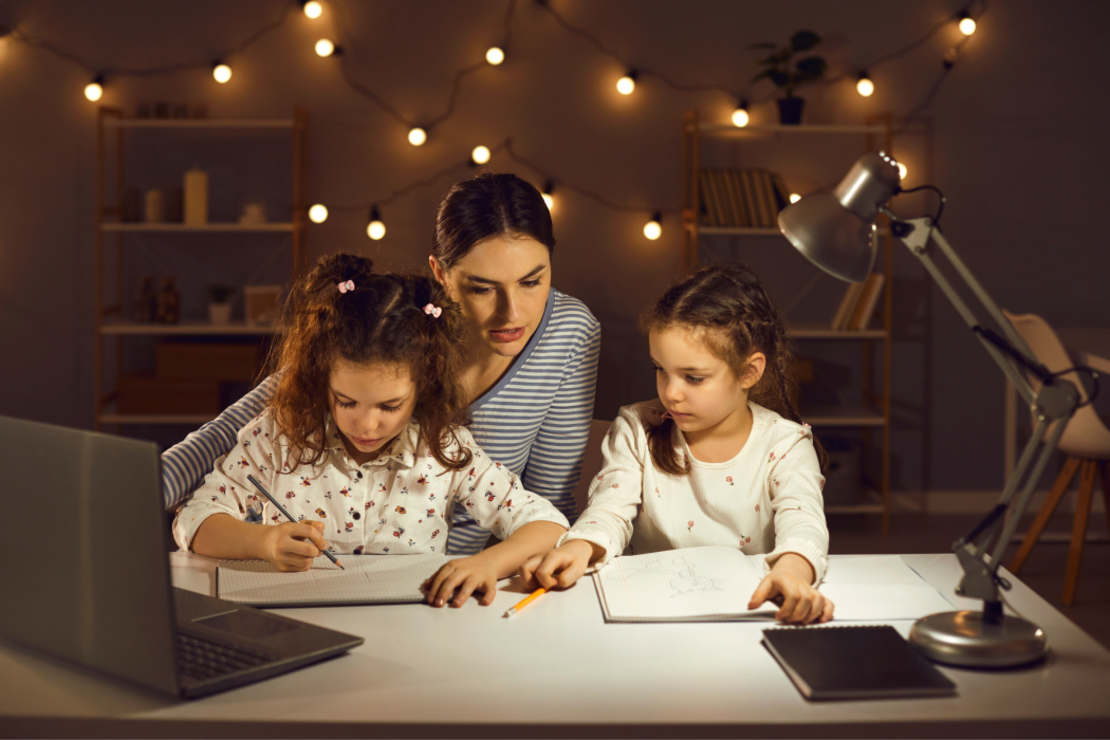 Jaką lampkę biurkową wybrać?