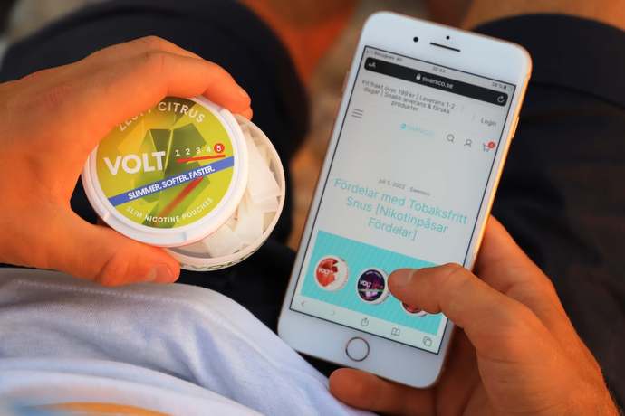 Snus i woreczki nikotynowe – co to jest? Wyjaśniamy!