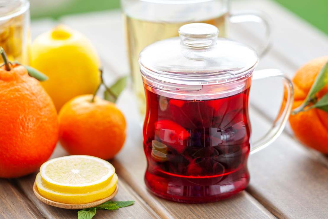 Co jeść i pić, by nie dać się jesiennym przeziębieniom?