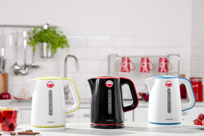 Polski czajnik elektryczny w trzech wersjach kolorystycznych