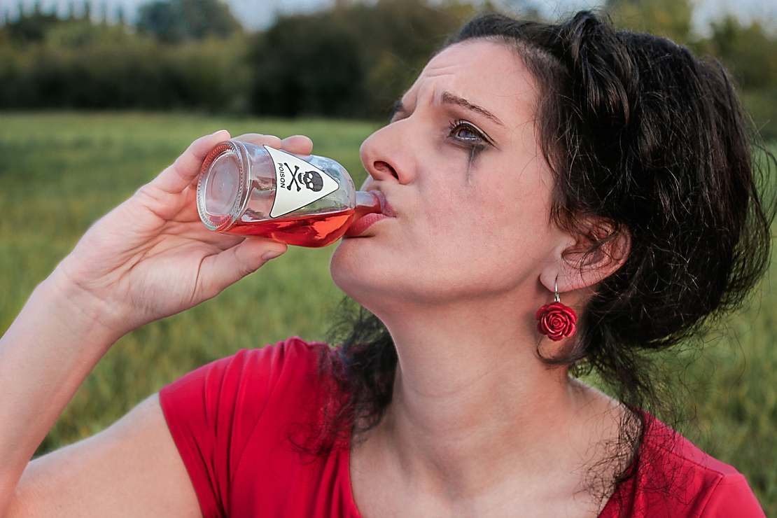 Czy istnieją środki, które pozwalają symulować śmierć