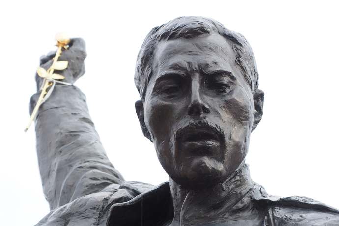 Jaki był ostatni utwór, który Freddie Mercury nagrał z Queen?