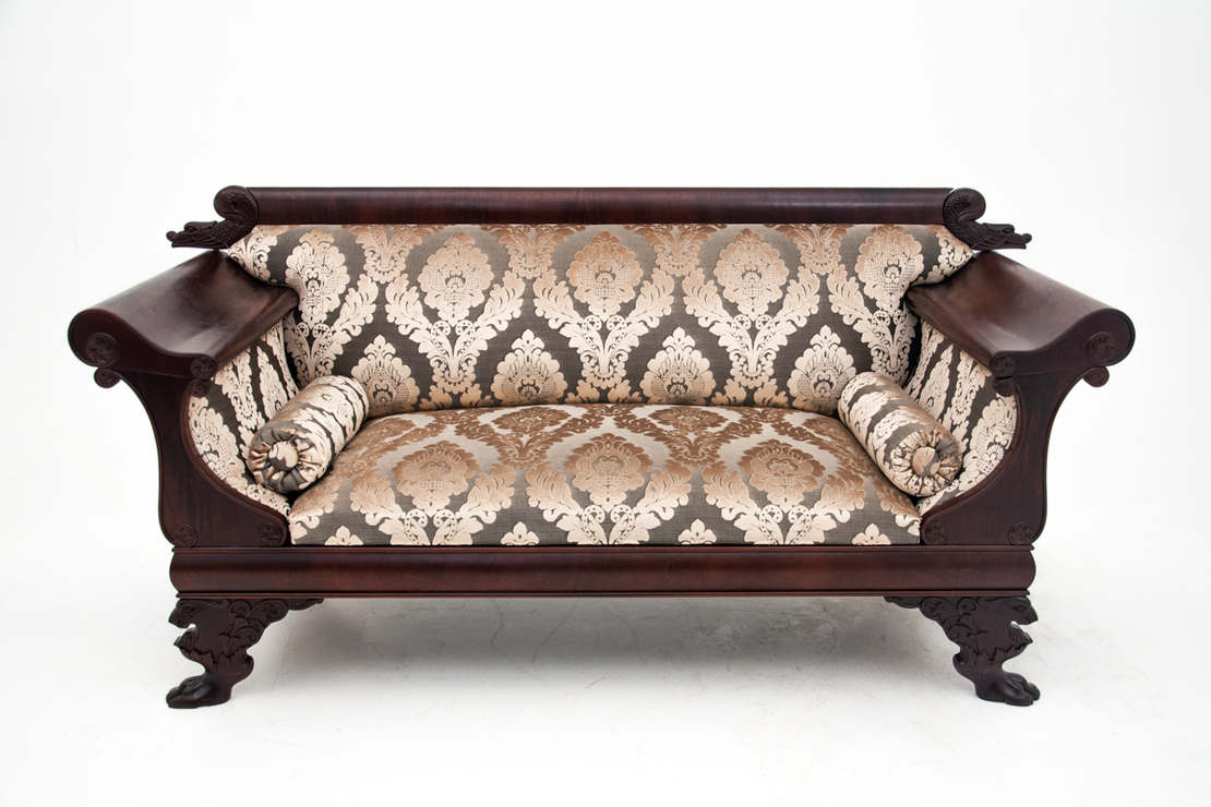 Gdzie i za ile można kupić meble antyczne?