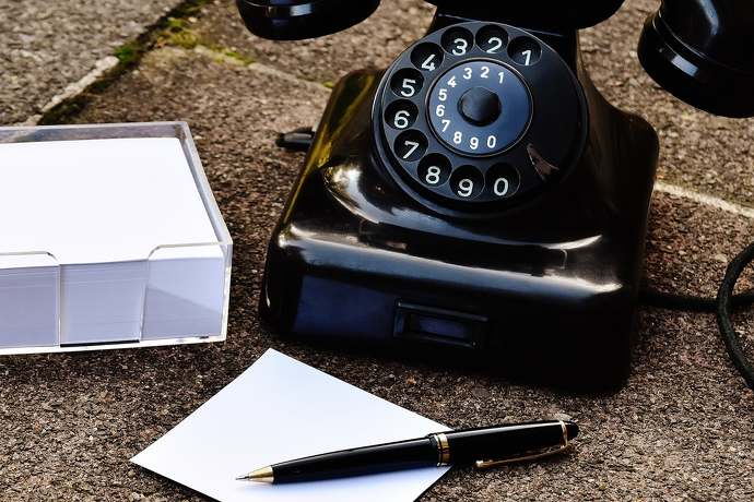 Ile nazwisk znalazło się w pierwszej książce telefonicznej?