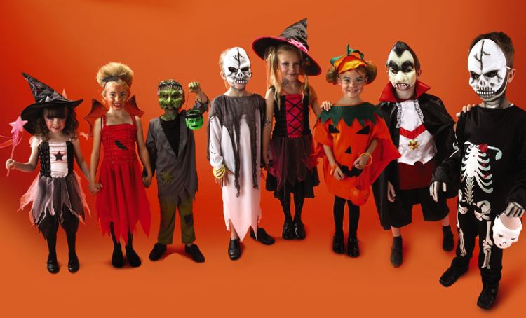 Maski i kostiumy na Halloween